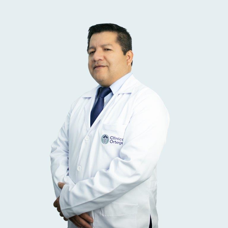 Dr. Pedro Saúl Huatuco Cornejo — Cirujano Laparoscópico en Huancayo